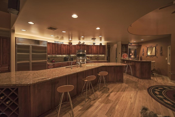 3605 E KACHINA Drive, Phoenix, AZ 85044 