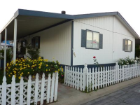 15831 Olden St #63, Sylmar, CA 91342 