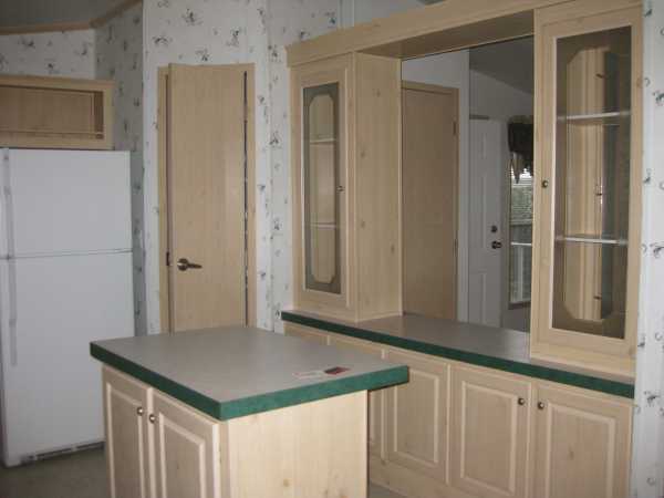 16079 Yarnell Street, Sylmar, CA 91342 