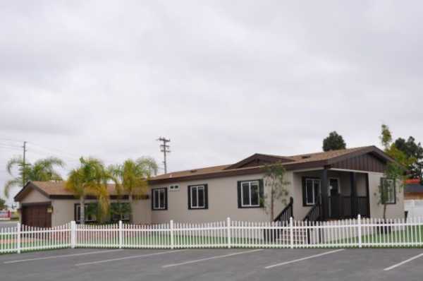 11810 Beach Blvd., Stanton, CA 90680 