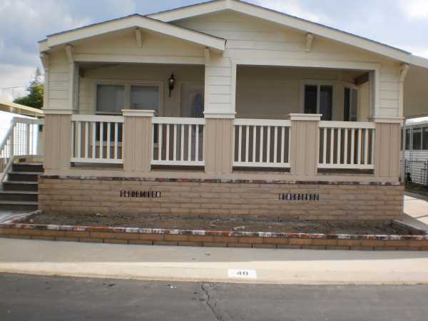 626 Dearborn St. #40, Redlands, CA 92374 