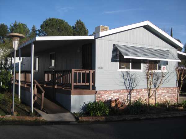 1513 Lakeview Drive, Newcastle, CA 95658 