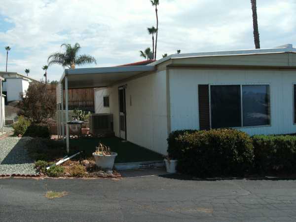 1536 S. State St., #11, Hemet, CA 92543 