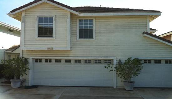 7920 Alhambra Drive, Huntington Beach, CA 92647 