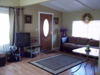 15325 orange av, Paramount, CA 90723 