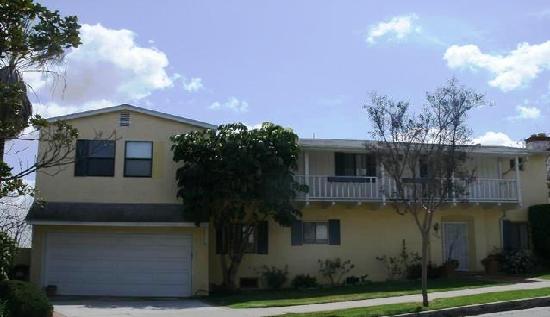 3624 Fairway Boulevard, Los Angeles, CA 90043 