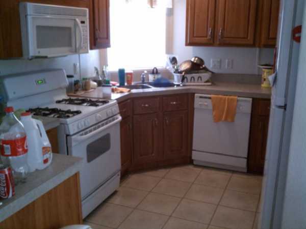 255 E. Bradley # 5, El Cajon, CA 92021 