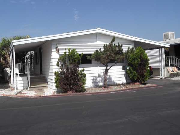 201 E. Arrow Hwy. #25, Glendora, CA 91740 