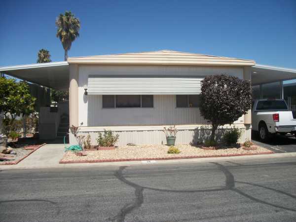 2205 W. Acacia Ave., #34, Hemet, CA 92545 