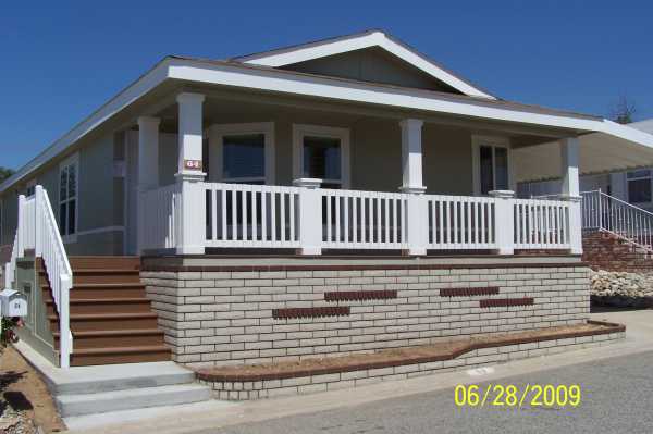 9295 Harritt Road, Lakeside, CA 92040 