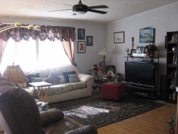 10900 Sepulveda Blvd, Mission Hills, CA 91345 