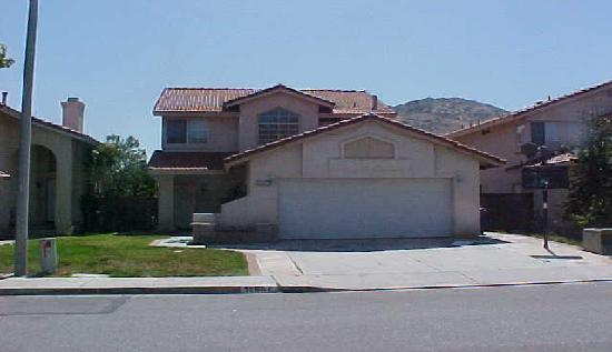 11667 Belmonte Road, Fontana, CA 92337 