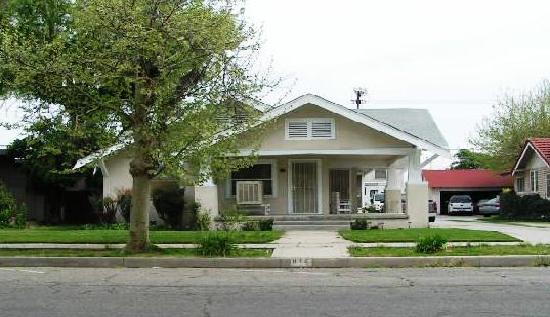 812 North Street, Sanger, CA 93657 
