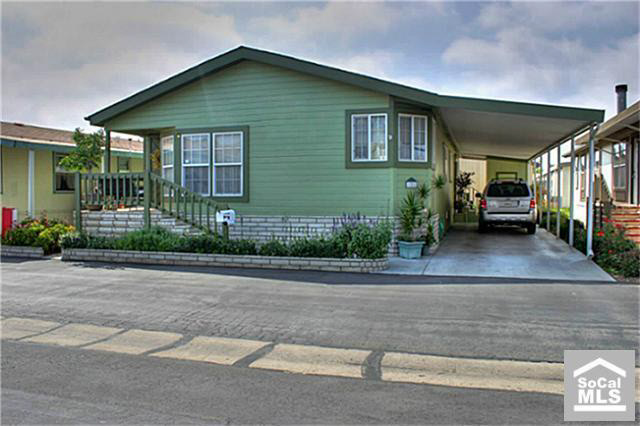 125 SUMAC Unit: 98, Fountain Valley, CA 92708 