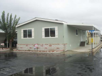 675 W. Oakland Ave, #D-17, Hemet, CA 92543 