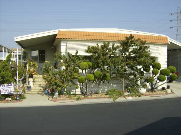 11250 beach blvd, Stanton, CA 90680 