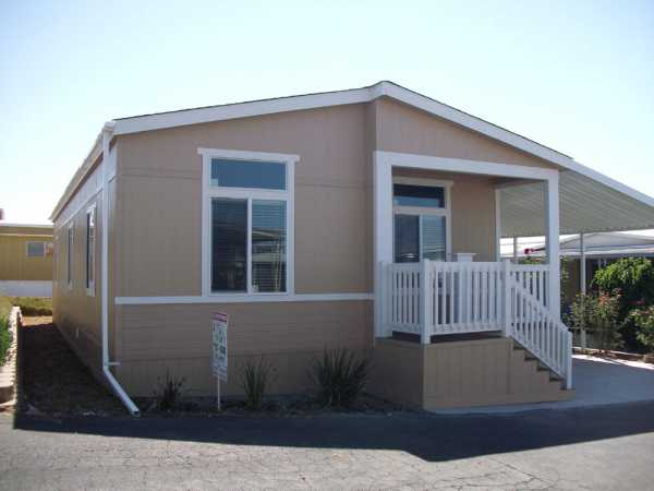 718 Sycamore Ave. #103, Vista, CA 92083 