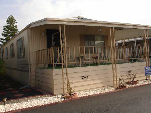 21207 S. Avalon  #195, Carson, CA 90745 