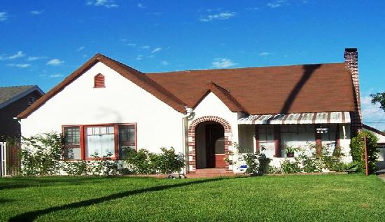 1221 South Birch Street, Santa Ana, CA 92707 