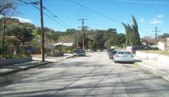 7060 Shadygrove Street, Los Angeles, CA 91042 