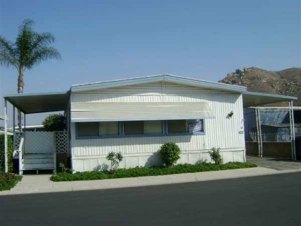 3830 crestmore rd, Riverside, CA 92509 