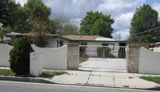 7045 Independence Avenue, Canoga Park, CA 91303 