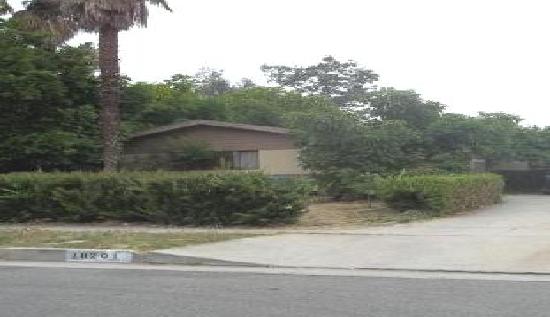 18201 Gault Street, Reseda, CA 91335 