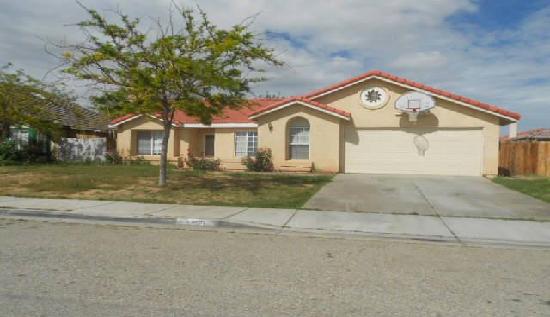 37621 Tacoma St, Palmdale, CA 93552 