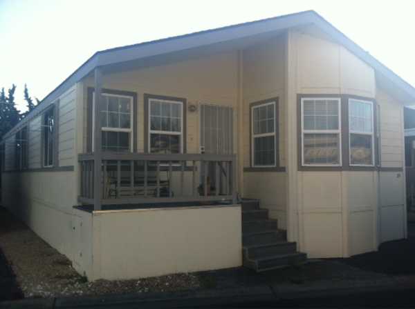 1200 W. Winton #35, Hayward, CA 94545 