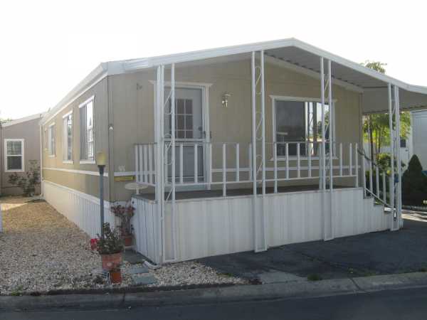 1200 W. Winton #95, Hayward, CA 94545 