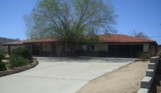 7504 Cardillo Trl, Yucca Valley, CA 92284 