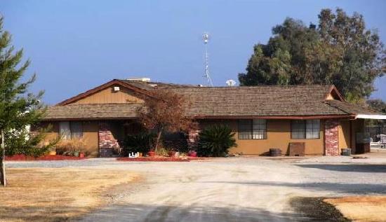 25868 Avenue 100, Terra Bella, CA 93270 