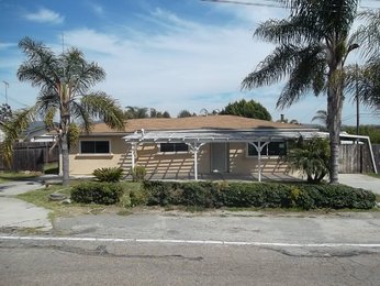 727 Highland Drive, Vista, CA 92083 