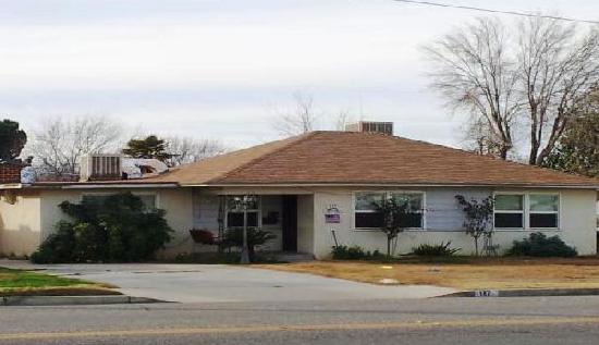 117 Columbus Street, Bakersfield, CA 93305 