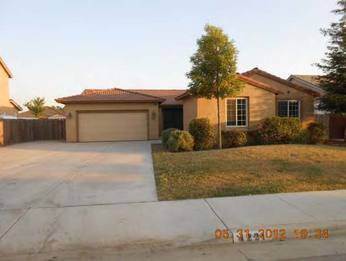 4221 E Cambridge Av, Visalia, CA 93292 