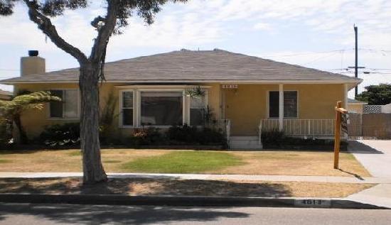 4613 Nipomo Avenue, Lakewood, CA 90713 