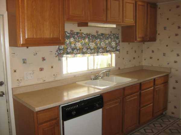 8901 Eton Avenue #24, Canoga Park, CA 91304 