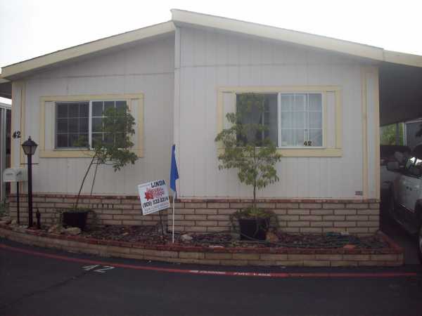 201 E. ARROW HIGHWAY #42, Glendora, CA 91740 