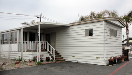 21752 PACIFIC COAST HWY. #6A, Huntington Beach, CA 92646 