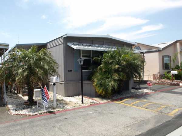 6301 Warner Ave. sp 56, Huntington Beach, CA 92648 