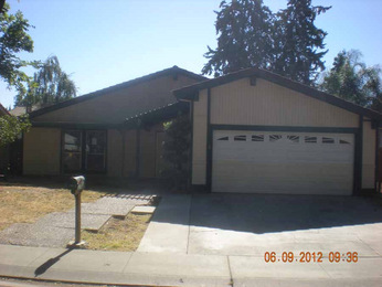 1612 Radcliffe Ave, Modesto, CA 95358 