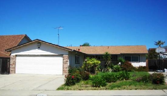 2077 Shiloh Avenue, Milpitas, CA 95035 