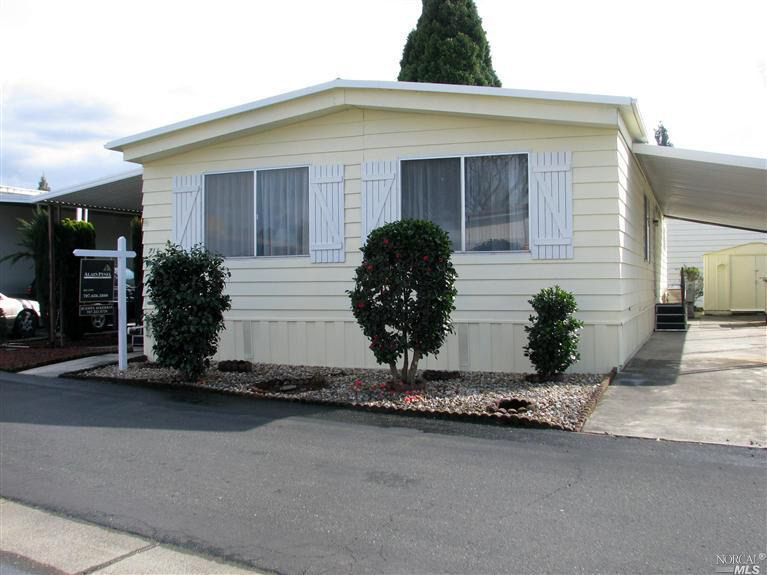 711 Sequoia Dr, Windsor, CA 95492 