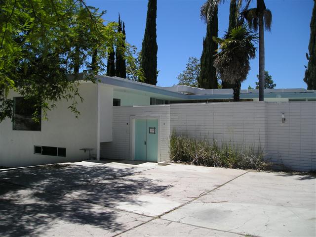 821 Emerson St, Thousand Oaks, CA 91362 