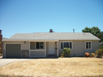 1600 W Lockeford Street, Lodi, CA 95242 