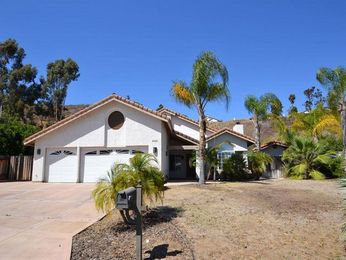 9135 Canyon Park Terrace, Santee, CA 92071 