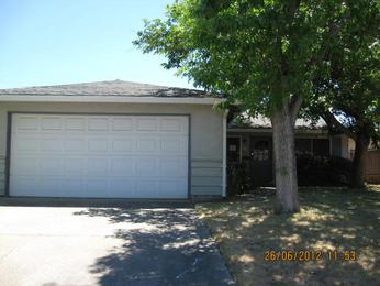 5874 Woodleigh Dr, Carmichael, CA 95608 