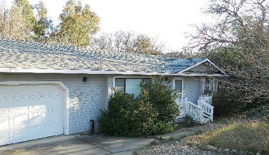 2590 Heney Ln, Valley Springs, CA 95252 