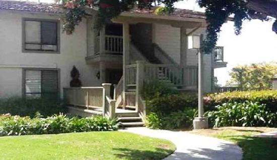 2 Flores 12, Irvine, CA 92612 