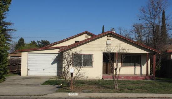 530 South F Street, Tulare, CA 93274 